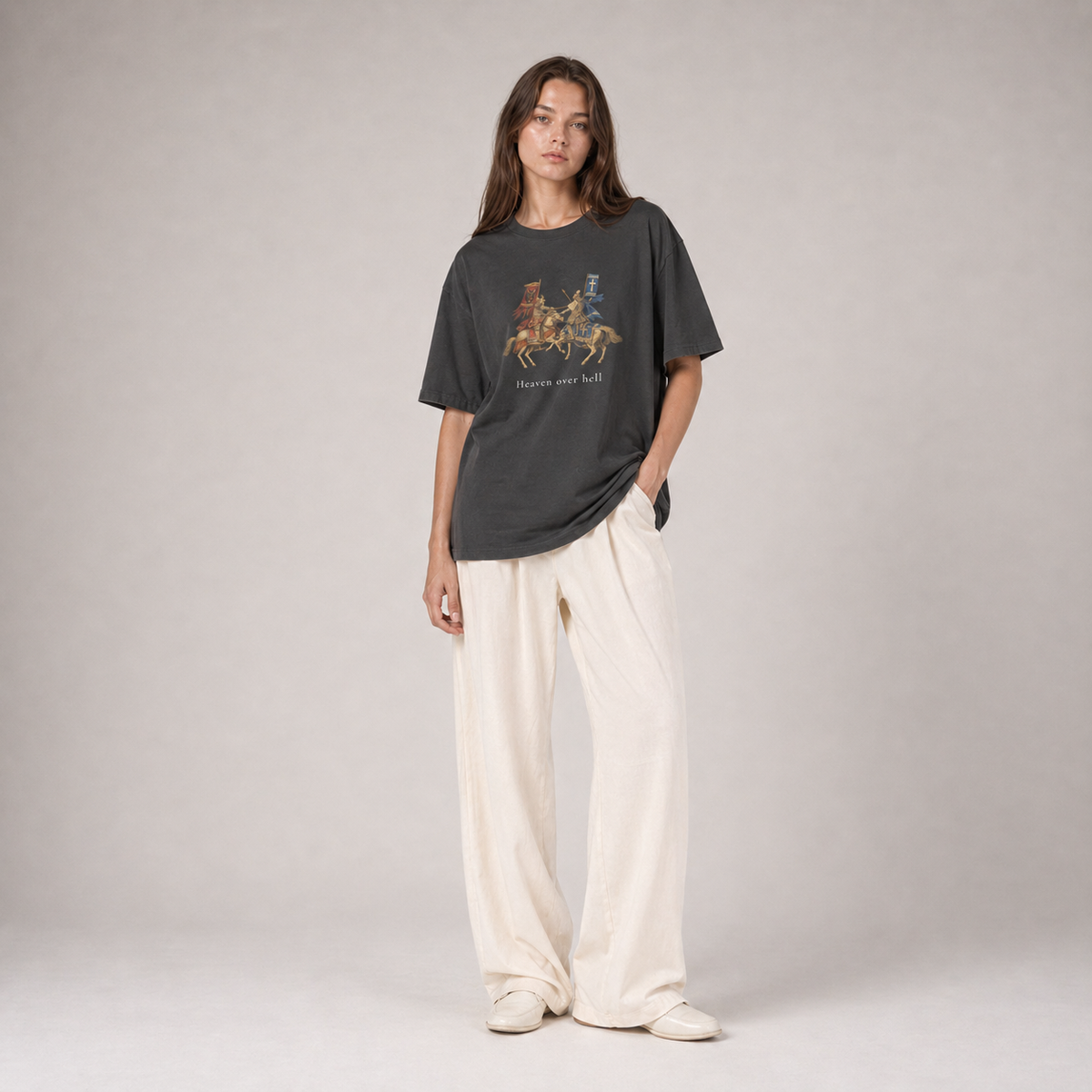 HEAVEN SOCIETY „HEAVEN OVER HELL“ BOXY TEE – BLACK