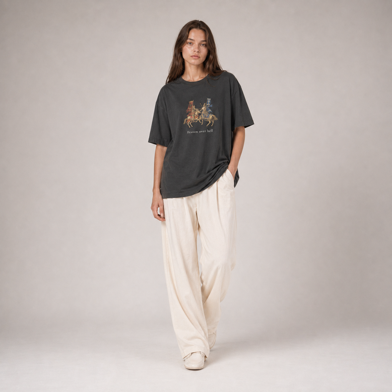 HEAVEN SOCIETY „HEAVEN OVER HELL“ BOXY TEE – BLACK