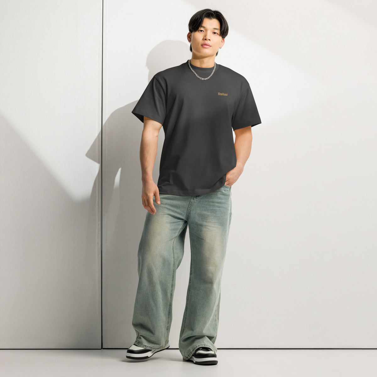 Men’s box tee