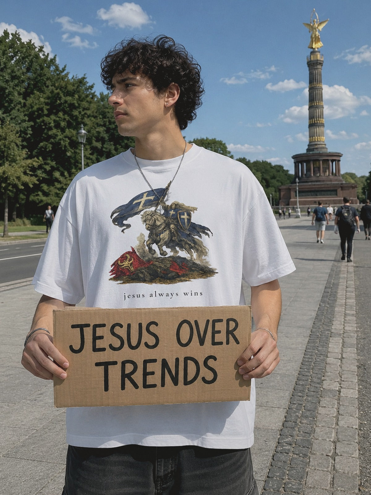 Heaven Society „Jesus Always Wins“ Boxy Tee – White Bild 4